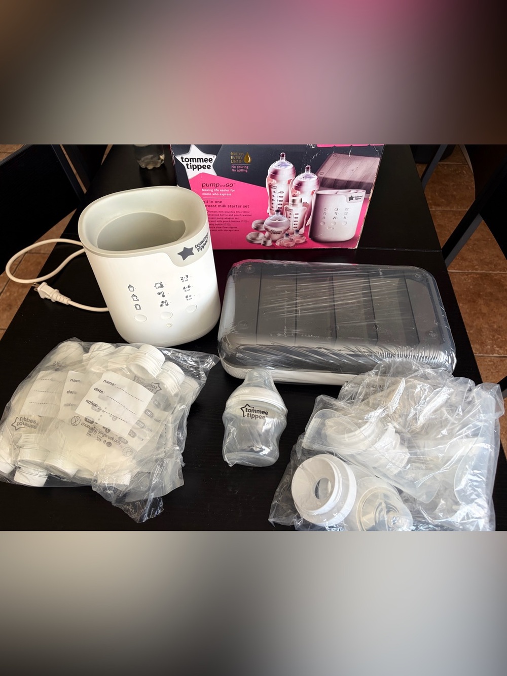 White & Gray Pump n Go Breast Milk Starter Set